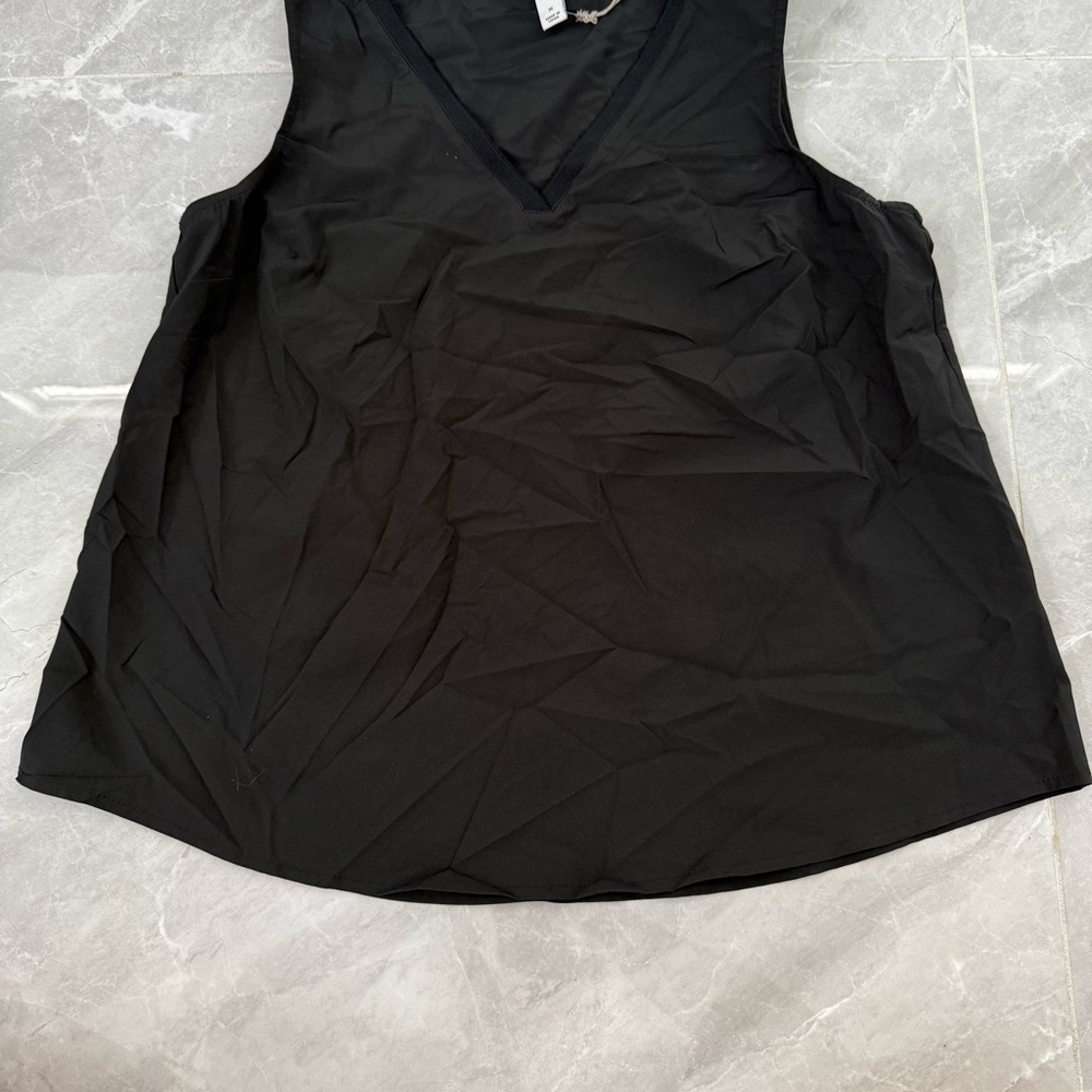 Women’s A New Day Black Basic V-Neck Tank Top Size Medium - Picture 5 of 14